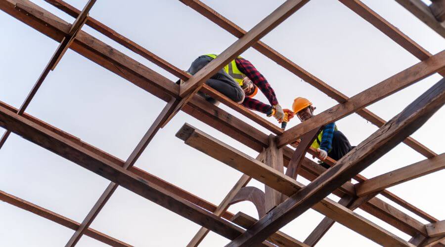 Expert top industrial roofings services in Hooppole, IL